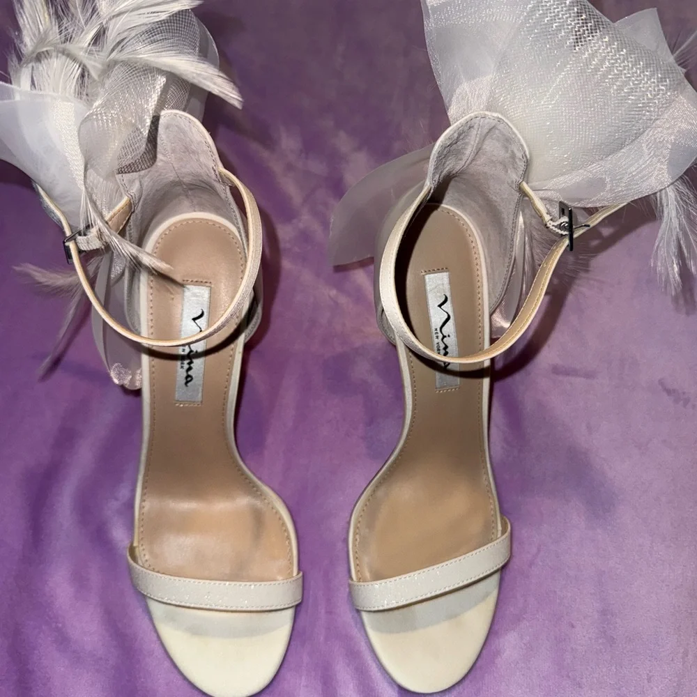 Heels - Picture 3 of 8